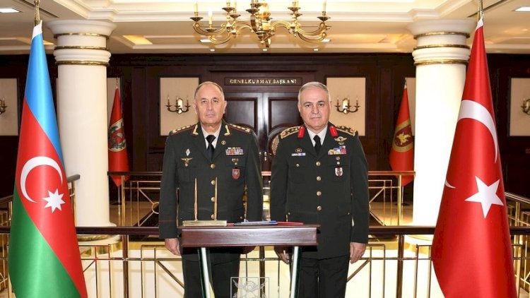    Ankarada Türkiyə və Azərbaycan Baş Qərargah rəisləri görüşdü   