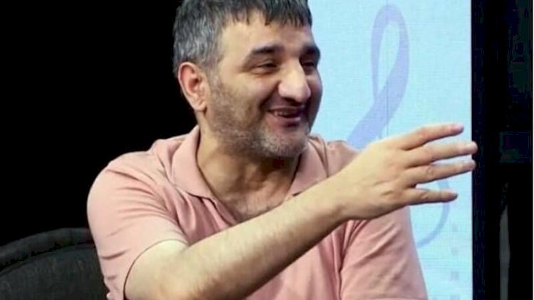    Meyxanaçı Könül Kərimovanın müdafiəsinə qalxdı: “Dublyonka ilə dincəlməli idi?” - VİDEO   