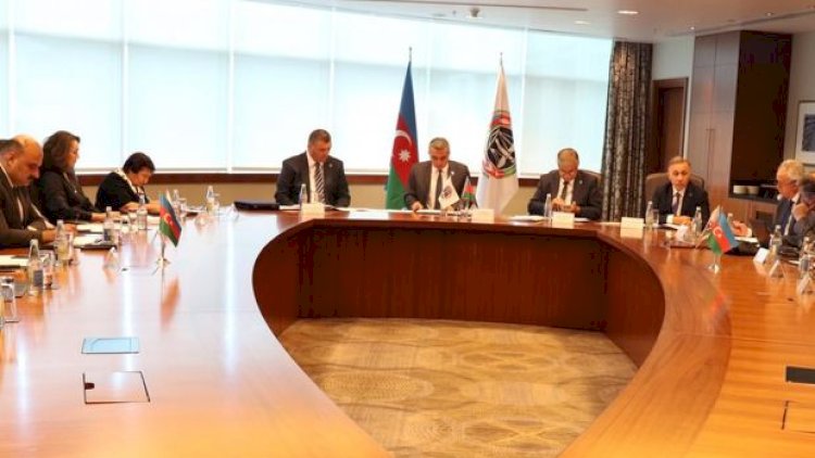    Vəkillər Kollegiyası Rəyasət Heyətinin növbəti iclası keçirildi   