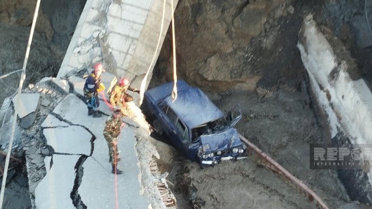   Xaçmazda sel sularının dağıtdığı körpü ilə bağlı müvəqqəti qərargah yaradıldı   