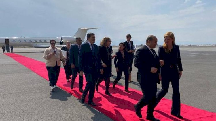    USAİD-in direktoru İrəvandadır   