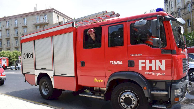    450 kvadratmetrlik evdə yanğın -   FHN hadisə yerində