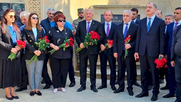    Suraxanıda Anım Günündə silsilə tədbirlər keçirildi   - Fotolar