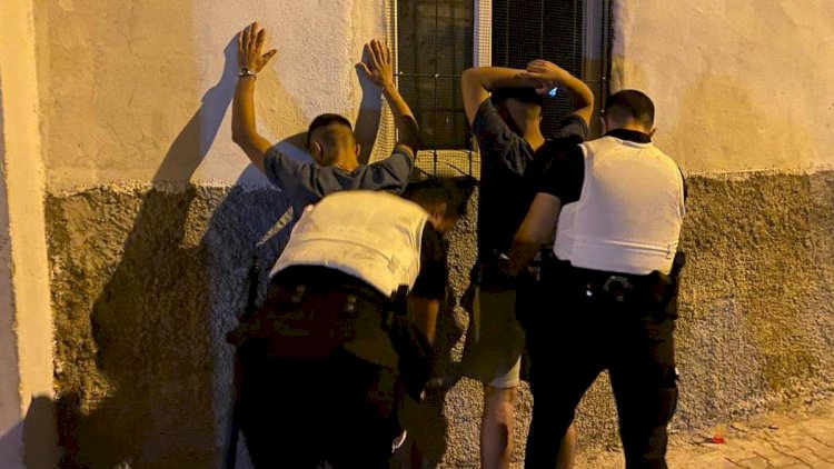    Polis narkotikə görə 104 nəfəri saxlaldı    