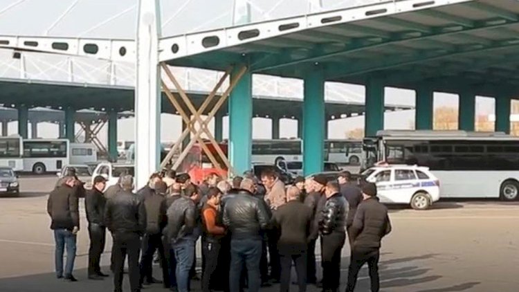    Naxçıvanda avtobus sürücüləri tətil edib: Günlük plan 2 dəfə artırılıb -   YENİLƏNİB
