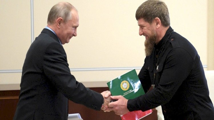    Putinə Çeçenistanın ali mükafatı təqdim olundu   