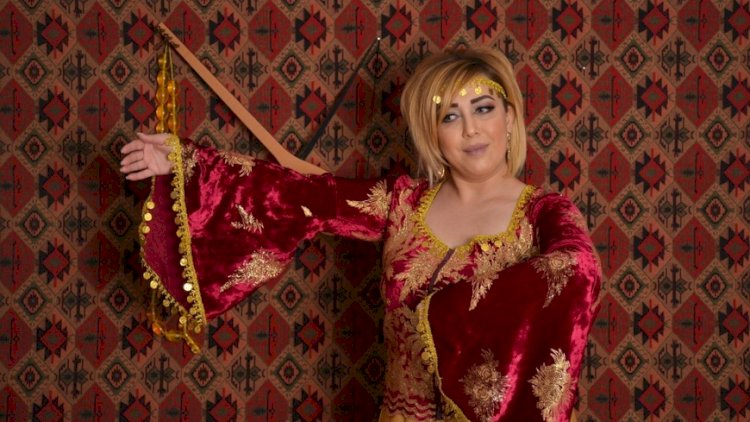    Bakıda qadın müğənni qətlə yetirildi: Saxlanılan var -   FOTOLAR