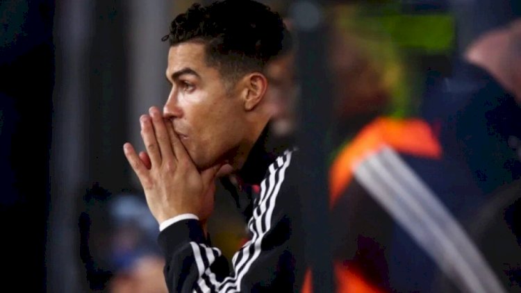    Azərkeş oyun zamanı Ronaldoya hücum etdi - FOTO   