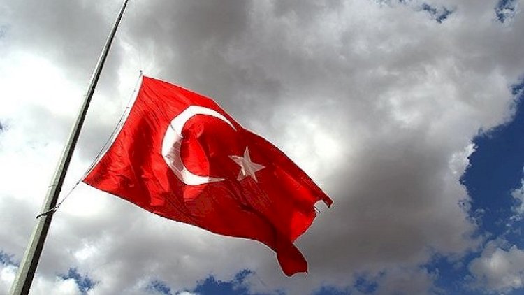    Türkiyədə üç günlük matəm elan olundu     
