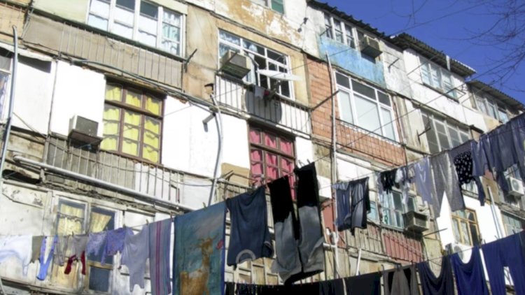    Köçkünlər yataqxanalardan çıxır: Tələbələrin çoxillik problemi həll olunur   