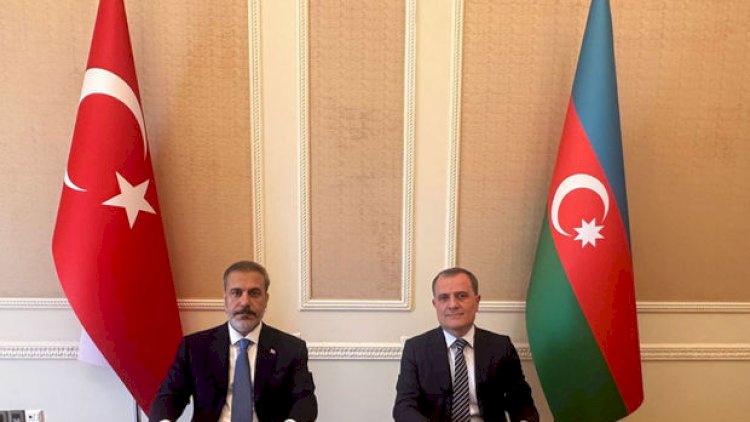    Türkiyə və Azərbaycan XİN başçıları görüşdü   