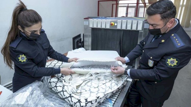    “Gömrük işçiləri məhsulu birbaşa müsadirə edir” – 300 dollarlıq limit müsibəti   