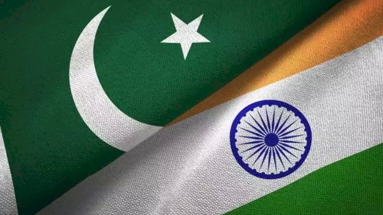    Pakistan və Hindistan əsgərləri bir-birinə atəş açdı    