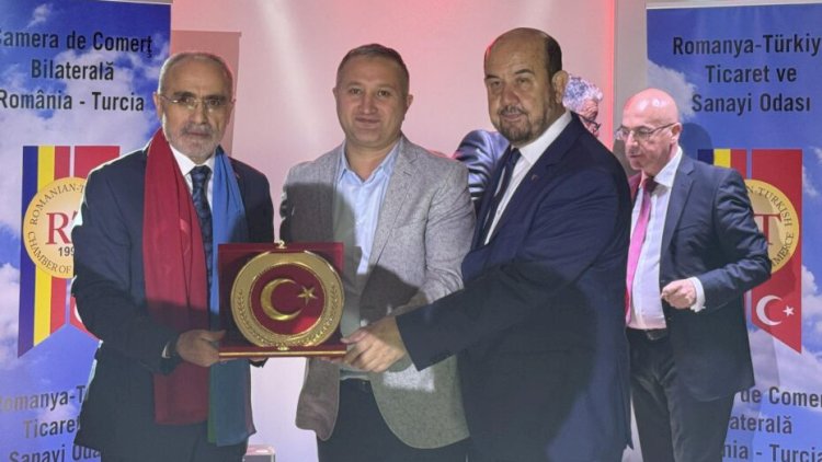    Pərviz Həşimli Rumıniyada mükafat aldı   