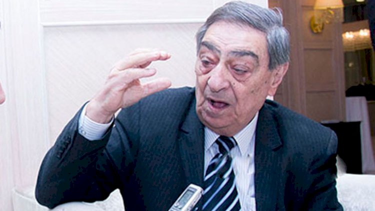    “Soruşur ki, Doğuş Xoşqədəmə xəyanət edib. Buna necə baxırsınız?”   