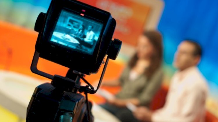    Tanınmış aparıcı ATV-dən getdi   