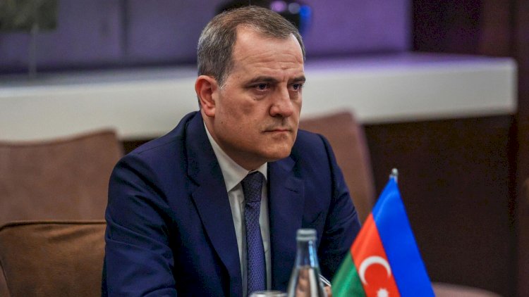    Ceyhun Bayramov Serbiyaya getdi   