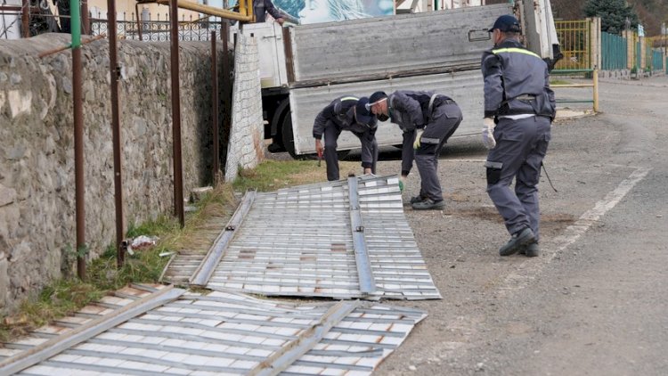    Prezidentin göstərişi ilə Vəngli kəndindəki lövhə söküldü - Foto   