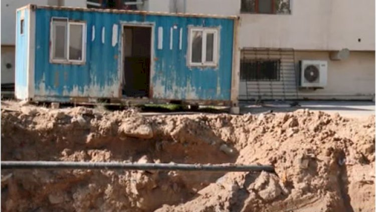    Yaşayış binasının yaxınlığındakı tikinti narazılıq yaratdı   