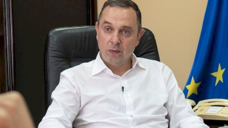    Ukraynada daha bir nazir istefa verdi    