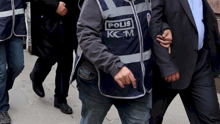    Türkiyədə FETÖ-nün daha 19 üzvü barədə həbs qərarı çıxarıldı    