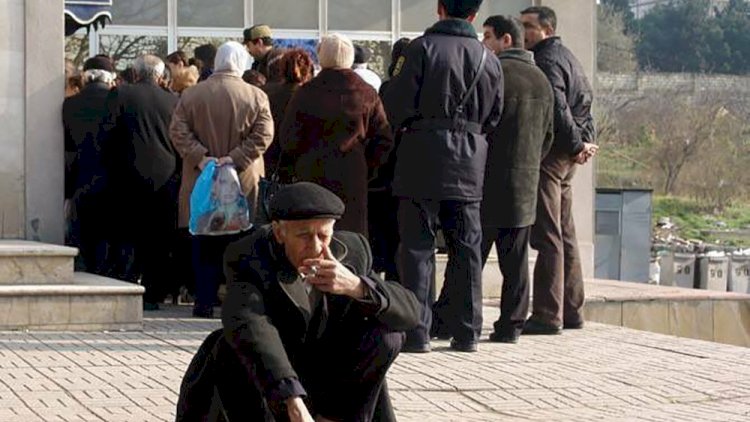    Pensiyaçılara pis xəbər: Cərimə tutulacaq   
