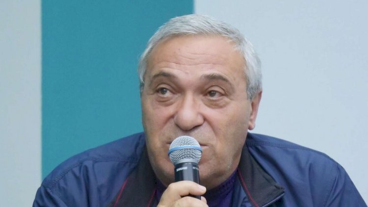   Ermənistanlı etnoqraf: “Ölkədə 2 milyon 900 min nəfər qalıb”   