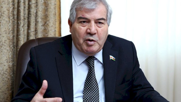    Sabir Rüstəmxanlı ailə üzvlərinin VİP salonda getməsini istəyir    