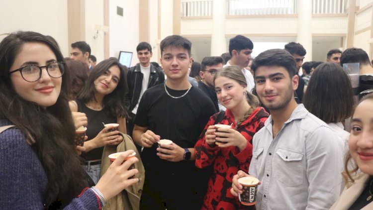    Cofee`N Joy” Karyera Vizyonerləri Forumunun dəstəkçisi oldu - Fotolar   