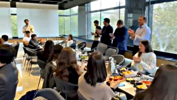    Rektor tələbələrlə yedi-içdi, əyləndi - VİDEO   