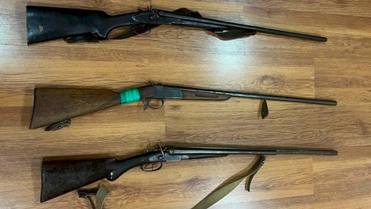    Xaçmaz polisinə 3 ədəd sənədsiz silah təhvil verildi   