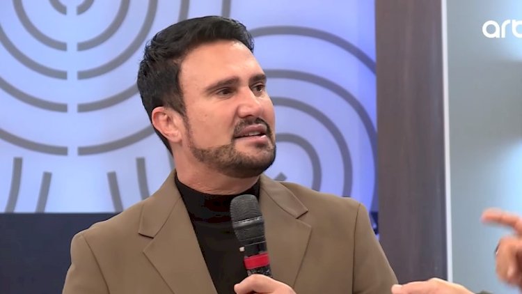    Nadir izləyicisini təhqir etdi: “Sən get ananın...”    - VİDEO