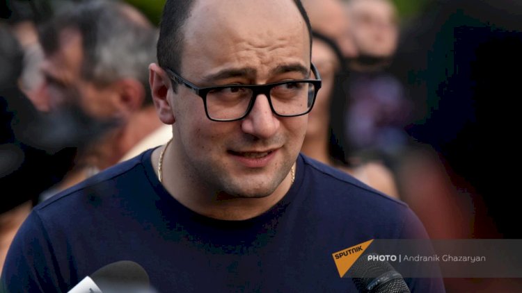    Ermənistanda müxalif deputat istintaqda dindirildi   