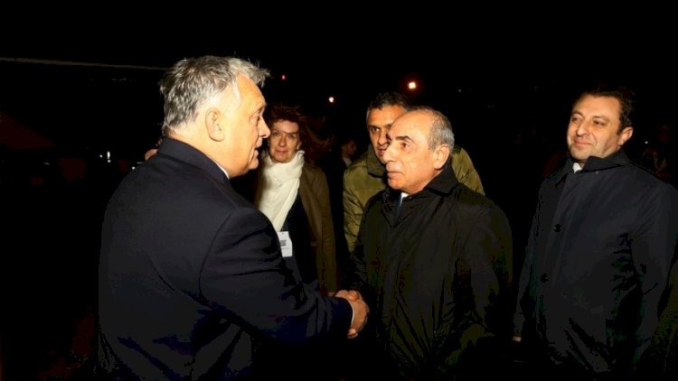    Viktor Orban Azərbaycana işgüzar səfərə gəldi   