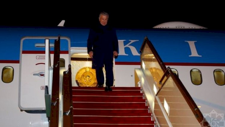    Özbəkistan Prezidenti Şavkat Mirziyoyev Azərbaycana gəldi - Foto   