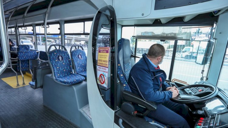    Paytaxt avtobuslarında sürücülərin ədəbsizliyi - Video   