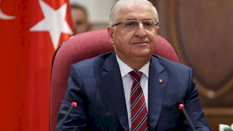    Türkiyə müdafiə naziri Azərbaycana gəldi   
