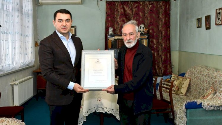    Mədəniyyət naziri tanınmış kinorejissoru ziyarət etdi - Fotolar   