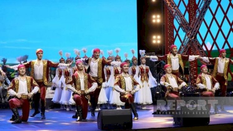    Bakıda Qazaxıstanın Mədəniyyət Günləri çərçivəsində qala konsert keçirildi - Fotolar   