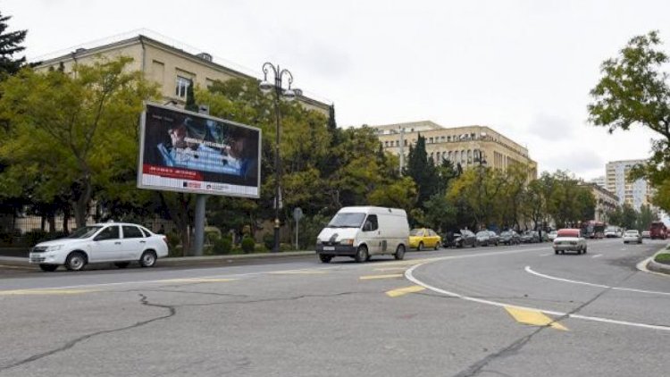    Paytaxtda reklamların binanın fasadına yapışdırılması qadağan edilib   