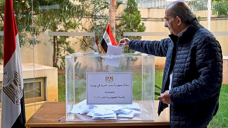    Misirdə prezident seçkiləri başa çatdı   