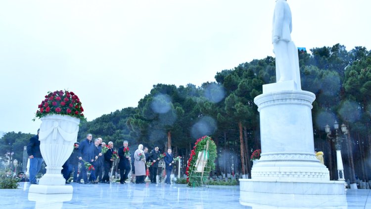    Abşeron rayonunda Ümummilli Lider Heydər Əliyevin xatirəsi yad edilib   
