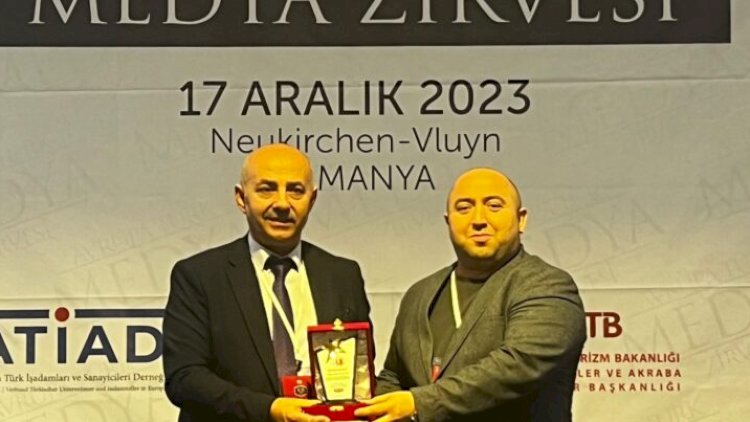    Aqil Ələsgər “Türk Dünyası Mediasına Xidmət” mükafatına layiq görüldü   