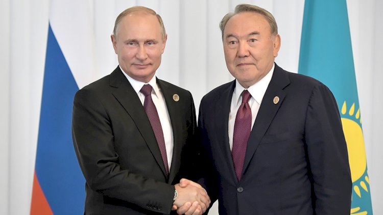    Putin Nazarbayevlə görüşdü   