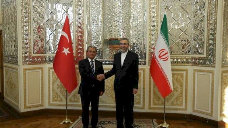    Tehranda İran-Türkiyə siyasi məsləhətləşmələri keçirildi   