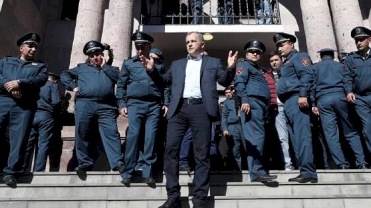    “Artsax yaşayır” deyən erməni cəzalandırıldı   