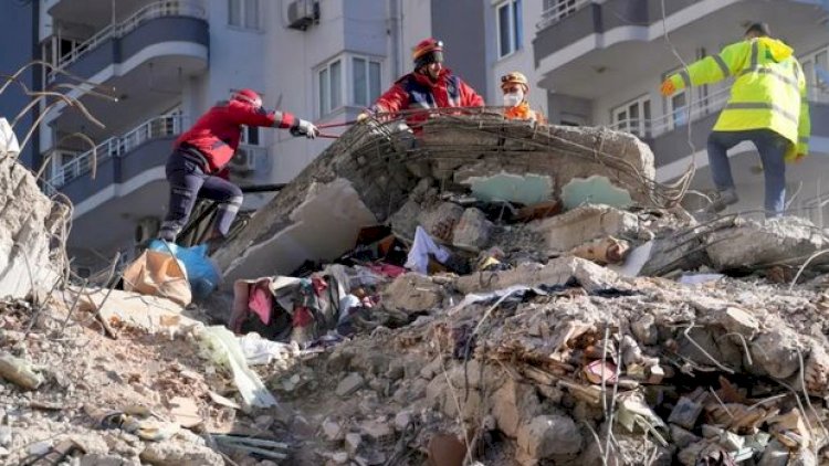    Türkiyədə zəlzələdən 324 gün sonra dağıntılar altında cəsəd tapıldı   