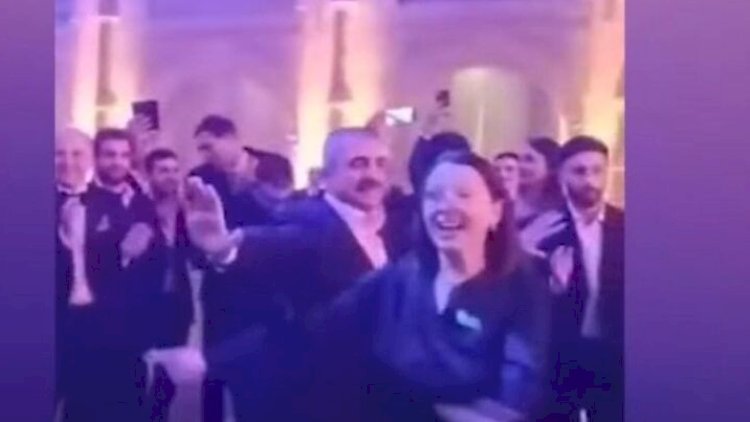    Generalın nazir müavini ilə rəqsinə minlərlə bəyənmə gəldi - Video   