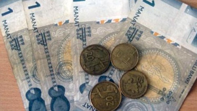   Prezidentliyə namizəd xalqa səsləndi: “Mənə 1 manat verin”   
