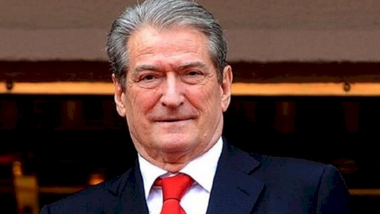    Albaniyanın keçmiş baş naziri ev dustaqlığına məhkum edildi   